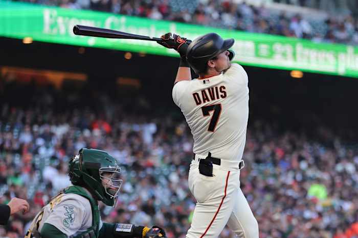 SF Giants third baseman J.D. Davis (7) hits a two-run home run at Oracle Park (2023)